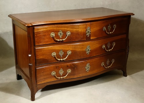 Commode Mazarine en bois de Saint-Martin - Landerneau XVIIIe - Antiquités Philippe Glédel