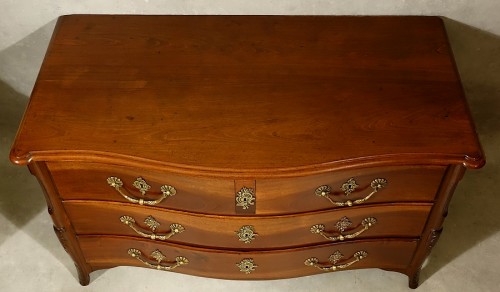 Commode Mazarine en bois de Saint-Martin - Landerneau XVIIIe - Louis XIV