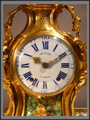 Horlogerie Cartel - Pendule et son socle signée Munier d'époque Louis XV