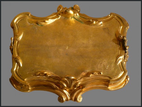 XVIIIe siècle - Pendule et son socle signée Munier d'époque Louis XV