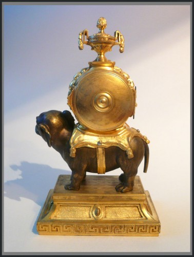 Pendule à l'éléphant d'époque Louis XVI - Antiquités Rigot et Fils