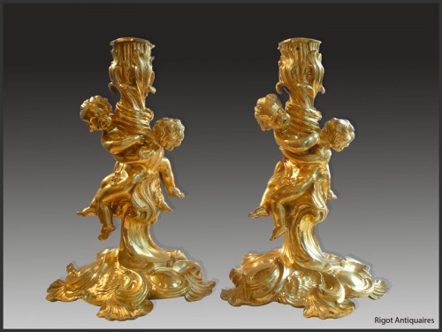 Paire de bougeoirs attribués à Juste Aurèle Meissonnier - Luminaires Style Louis XV