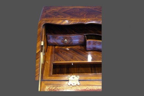 Mobilier Bureau et Secrétaire - Bureau de pente d'époque Louis XV estampillé François GARNIER