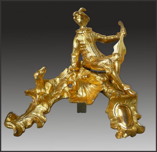 Objet de décoration  - Paire de chenets en bronze doré d'époque Louis XV