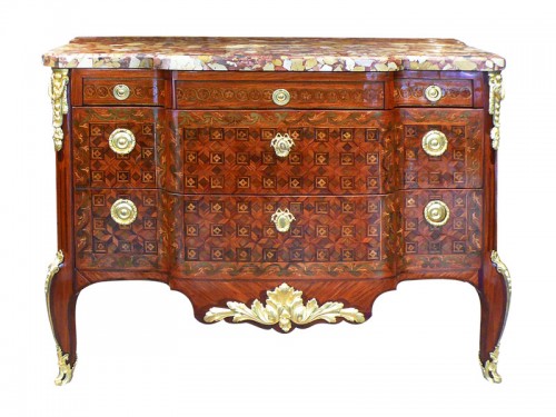Commode stamped Pierre DENIZOT, Transition Louis XV – Louis XVI period