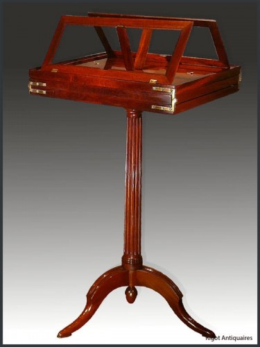 Pupitre à musique estampillé L. AUBRY - Epoque Louis XVI - Mobilier Style Louis XVI