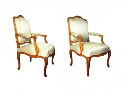 Paire de fauteuils, époque Louis XV