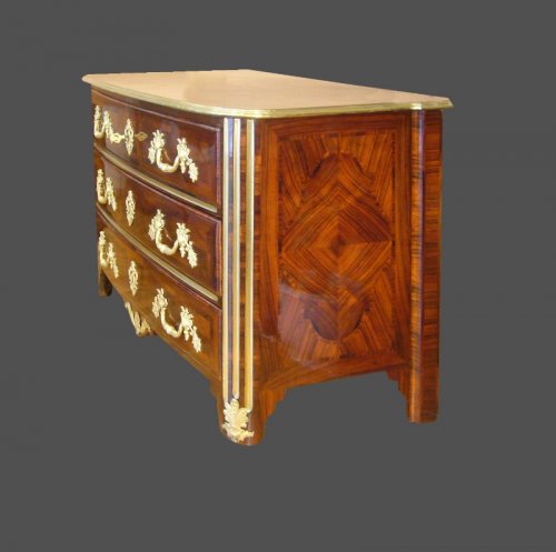 Commode marquetée d'époque premier tiers du XVIIIe siècle - Mobilier Style Louis XIV