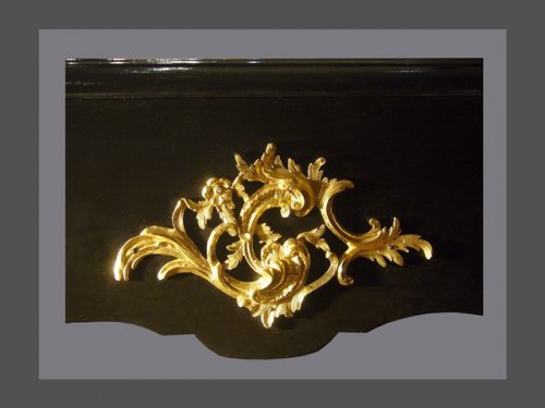 XVIIIe siècle - Bureau plat en laque d'époque Louis XV