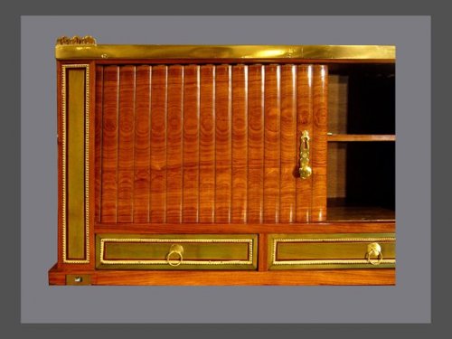 Mobilier Bureau et Secrétaire - Bureau à gradin d'époque Louis XVI estampillé Kintz