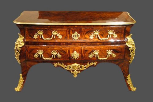 Chest of drawers, Regence Period