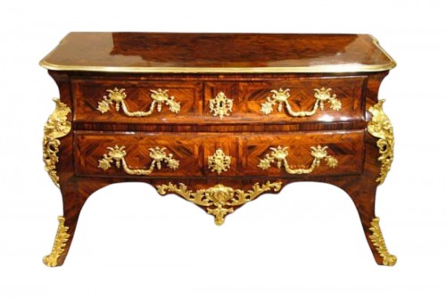 Commode marquetée d'époque Régence