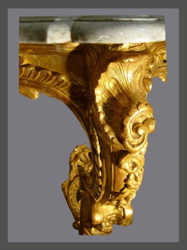 Louis XV - Console en bois doré d'époque Louis XV