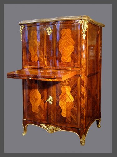 Secrétaire en armoire attribué à Pierre II MIGEON - Mobilier Style Louis XV