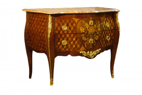 Commode d'époque Louis XV estampillée Louis Noël MALLE