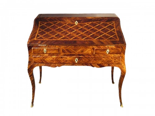 Bureau de pente marqueté estampillé FG. d'époque XVIIIe siècle