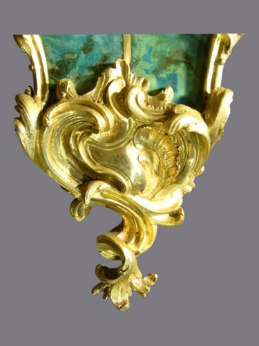 Cartel en corne verte d'époque Louis XV signé LEDOUX - Horlogerie Style Louis XV