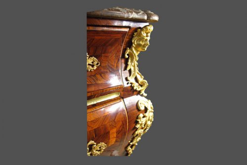 XVIIIe siècle - Commode tombeau, Époque Régence