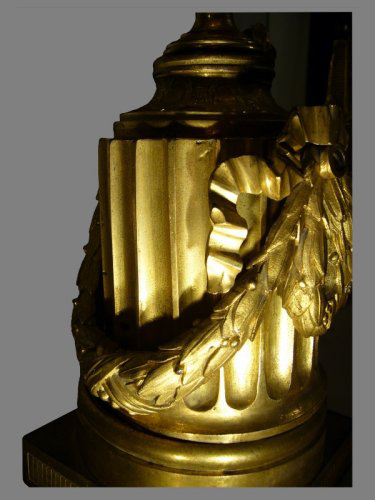 XVIIIe siècle - Paire de chenets d'époque Louis XVI attribués à Jean-Louis PRIEUR