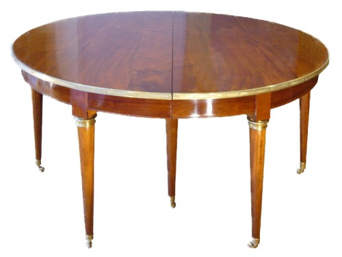 18th Century  dining Table by Georges JACOB