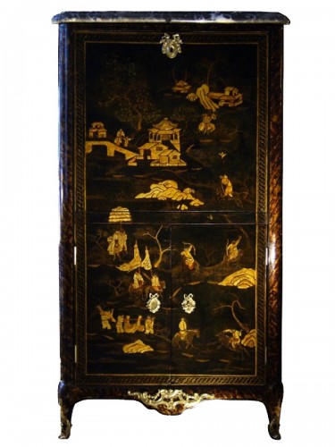 A Louis XV Chinese lacquer Secretaire