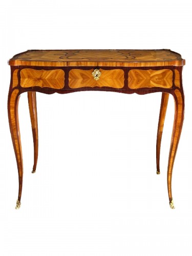 Table à transformations d'époque Louis XV estampillée Pierre ROUSSEL