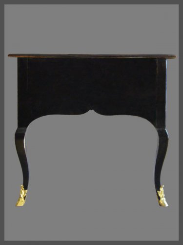 Bureau plat d'époque premier tiers du XVIIIe siècle - Mobilier Style Louis XV