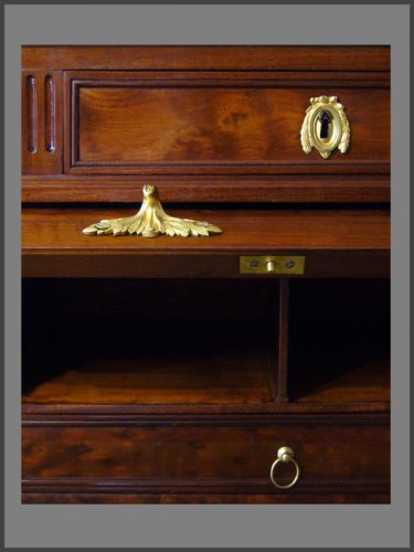 Mobilier Bureau et Secrétaire - Bureau cylindre en acajou et acajou moucheté d'époque Louis XVI
