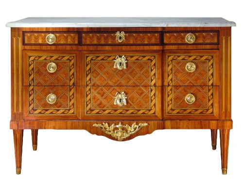 Louis XV Commode stamped by JP. DUSAUTOY