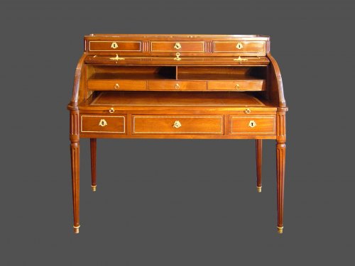 Bureau cylindre d'époque Louis XVI - Mobilier Style Louis XVI