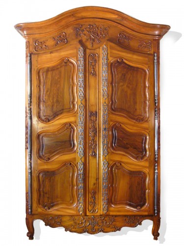 Armoire provençale d'époque seconde moitié du XVIIIe siècle