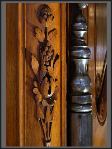 Louis XV - Armoire provençale d'époque seconde moitié du XVIIIe siècle