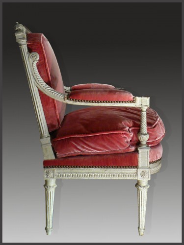 XVIIIe siècle - Paire de fauteuils à la reine d'époque Louis XVI - Estampille de Delaisement