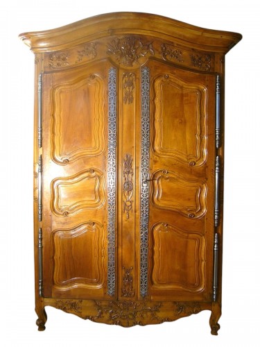 Armoire provençale