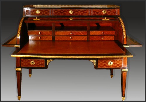 Antiquités - Bureau cylindre estampillé F. BURY d'époque Louis XVI