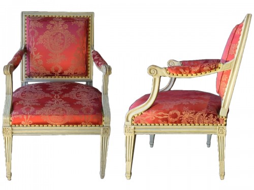 Paire de fauteuils à la reine estampillés A.DUPAIN d'époque Louis XVI