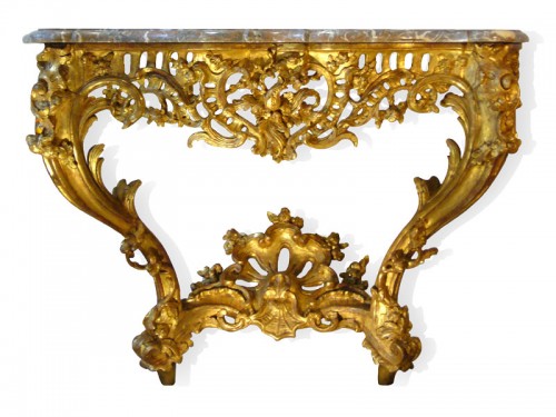 Console en bois doré et sculpté d’époque Louis XV
