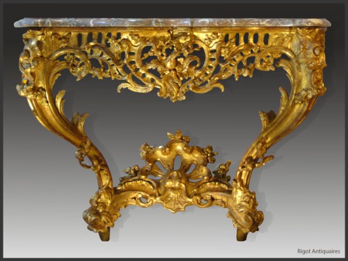 Console en bois doré et sculpté d’époque Louis XV - Mobilier Style Louis XV