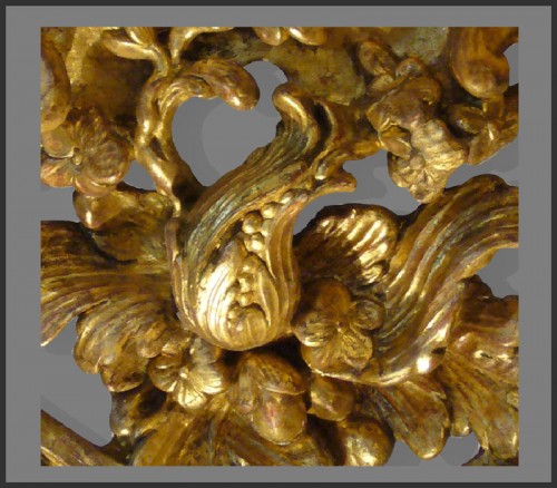 Antiquités - Console en bois doré et sculpté d’époque Louis XV