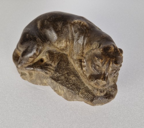 Lion de la période Gothique en marbre - Sérignan Antiquités