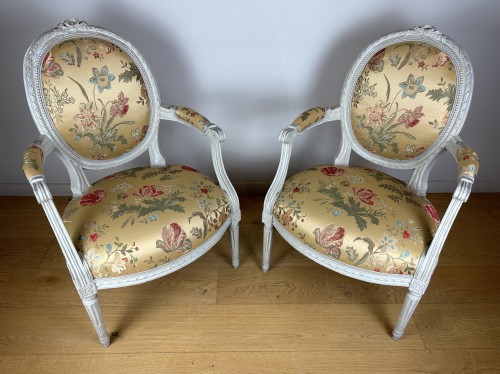 Pair of Louis XVI armchairs stamped I.B.SENE  - Louis XVI