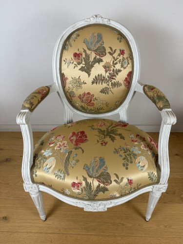 A Louis XVI armchairs stamped OTHON 18th Century  - Seating Style Louis XVI