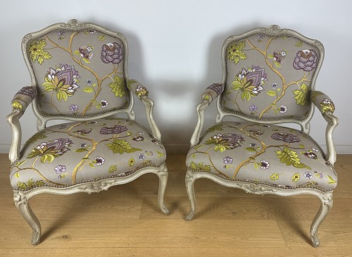 Sièges Fauteuil & Bergère - Paire de fauteuils Louis XV estampillés C.L Burgat