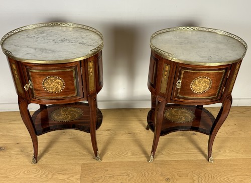 Pair of Transitional period coffee tables stamped R.V.L.C. - Furniture Style Transition