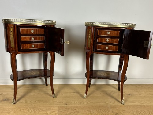 Antiquités - Pair of Transitional period coffee tables stamped R.V.L.C.