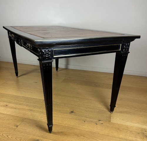 A Louis XVI flat desk late-18th circa 1785-1785 - Louis XVI