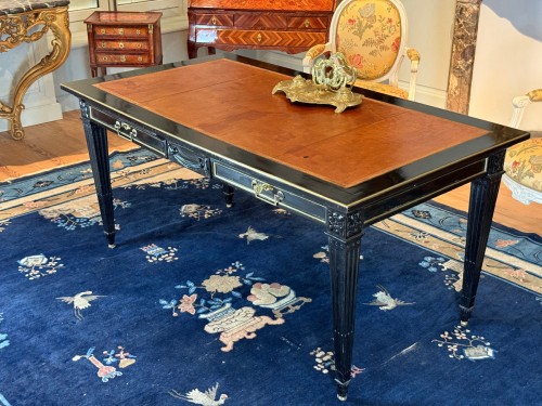 18th century - A Louis XVI flat desk late-18th circa 1785-1785