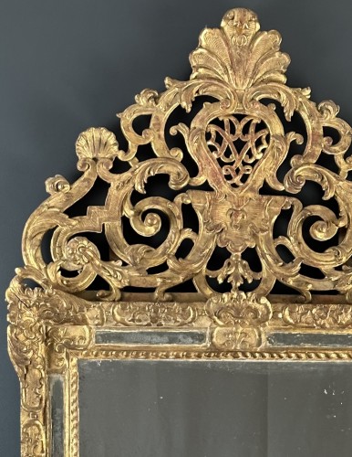 A Régence Giltwood Mirror Circa 1715 - 