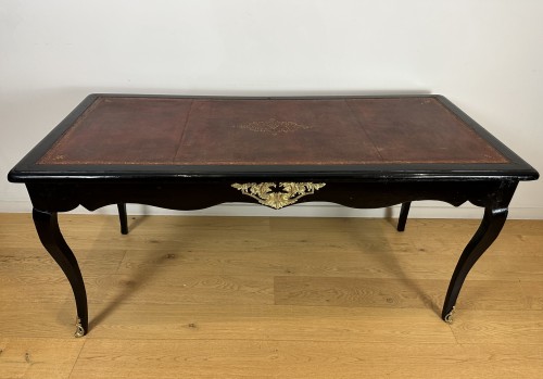 Grand bureau plat d’époque Louis XV vers 1755 - Sérignan Antiquités