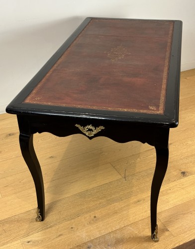 Louis XV - A Louis XV Large  flat desk mid 18-th century circa 1755